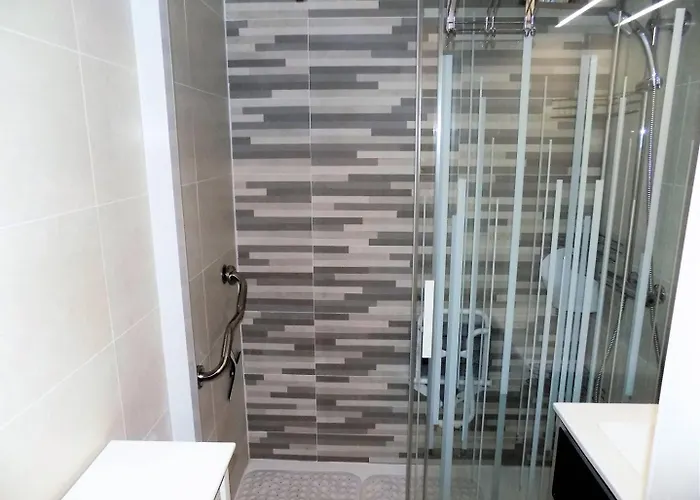 - Au Coeur Du Centre-ville - A Seulement 200m Royan