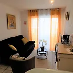 Διαμέρισμα - Au Coeur Du Centre-ville - A Seulement 200m Ρουαγιάν