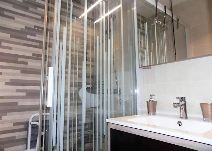 - Au Coeur Du Centre-ville - A Seulement 200m