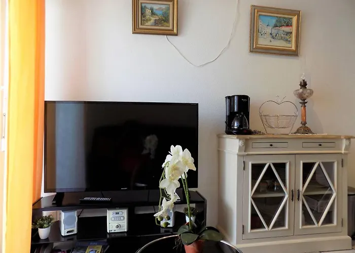 - Au Coeur Du Centre-ville - A Seulement 200m Lägenhet Royan